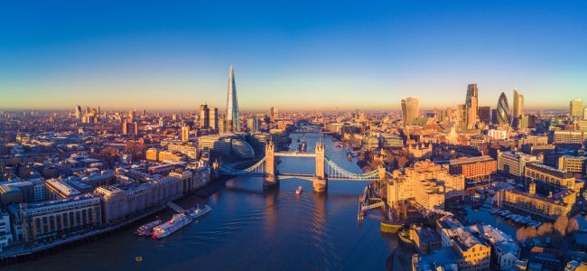Aerial,Panoramic,Cityscape,View,Of,London,And,The,River,Thames,